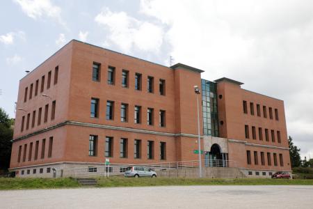 Biblioteca Ciencias Jurídico-Sociales - Exterior